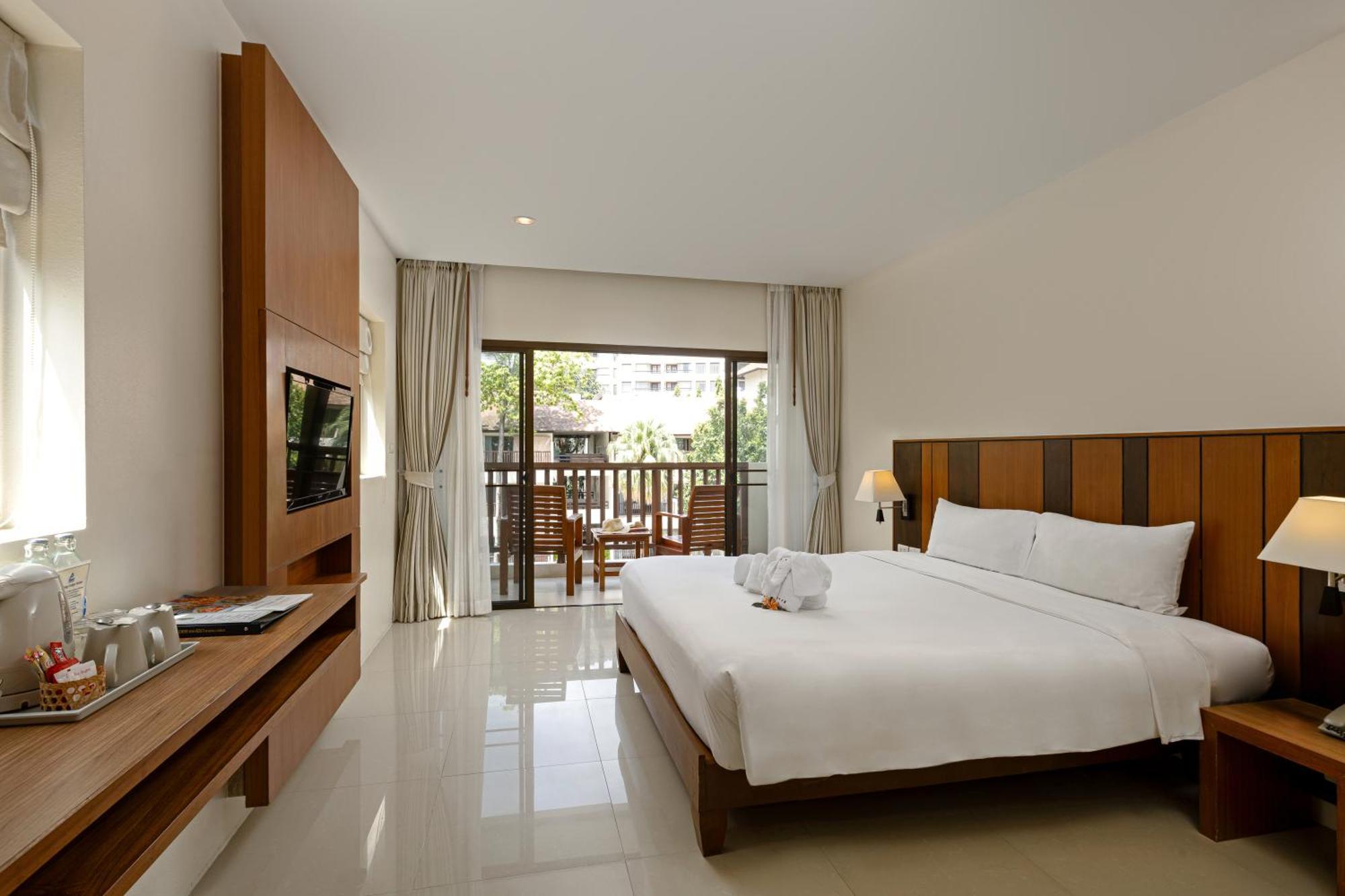 - Sha Hotel Patong