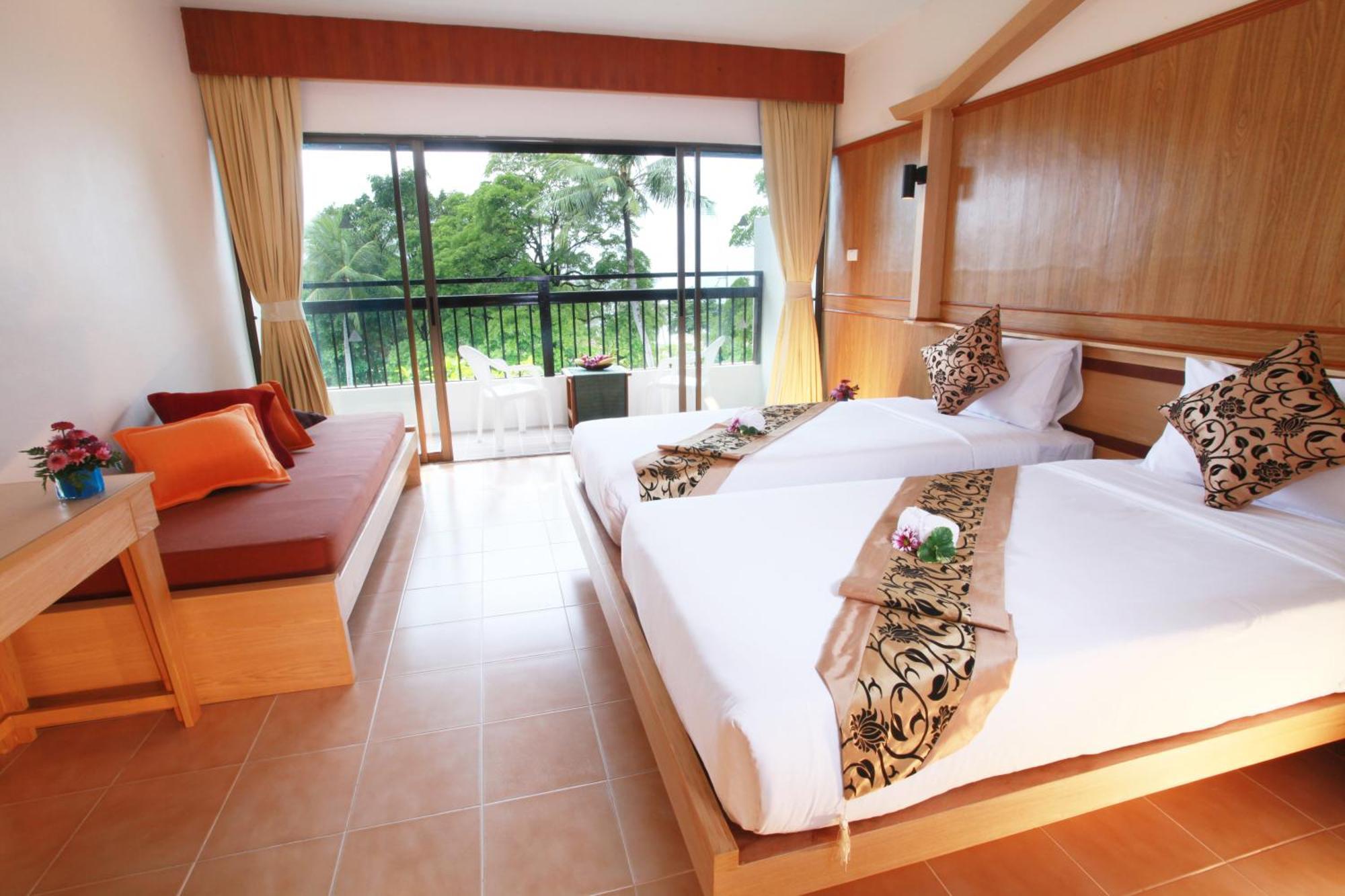 - Sha Hotel 4*